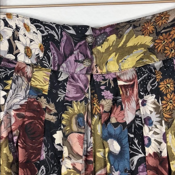 Vintage 90’s René Derhy Paris Gaucho Floral Pants - Picture 2 of 8